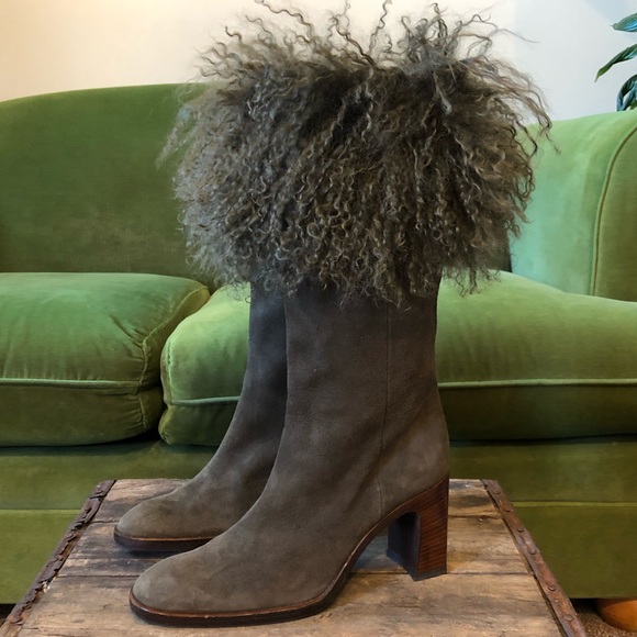 Shoes - 🆕 Angora trimmed suede heeled boots
